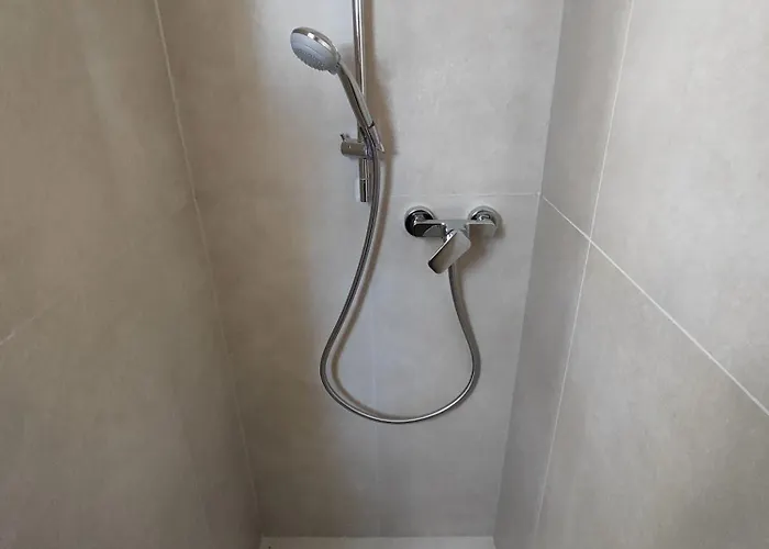 Parkblick Naehe Koblenz Weissenthurm