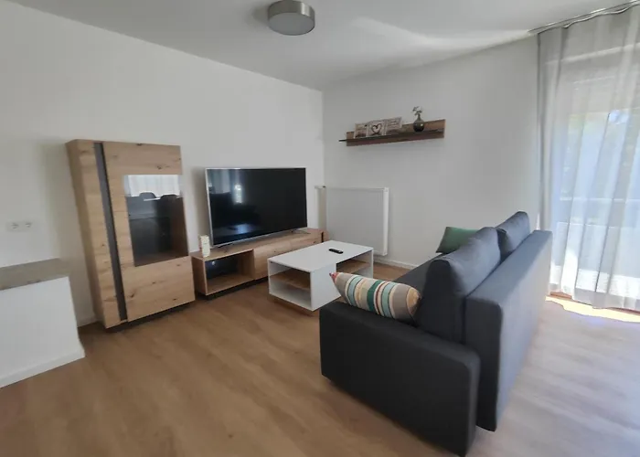 Parkblick Naehe Koblenz Weissenthurm