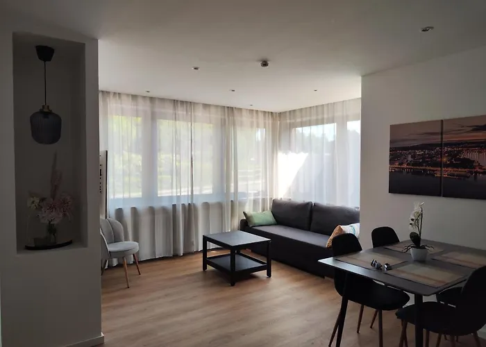 公寓 Parkblick Naehe Koblenz Weissenthurm